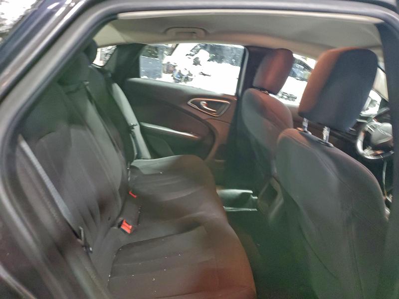 Photo 10 from auction – 2015 CHRYSLER 200 LIMITE with VIN 1C3CCCAB0FN588536
