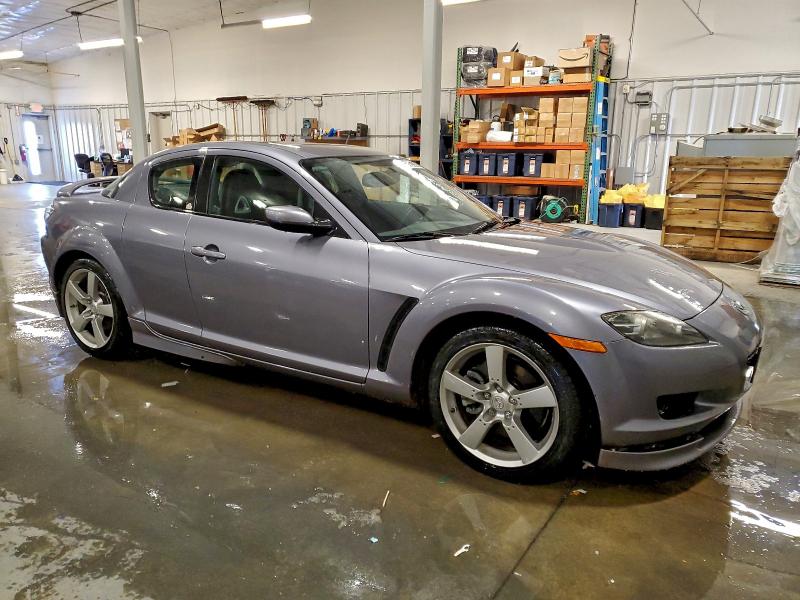 Photo 4 from auction – 2004 MAZDA RX8 with VIN JM1FE17N540136875