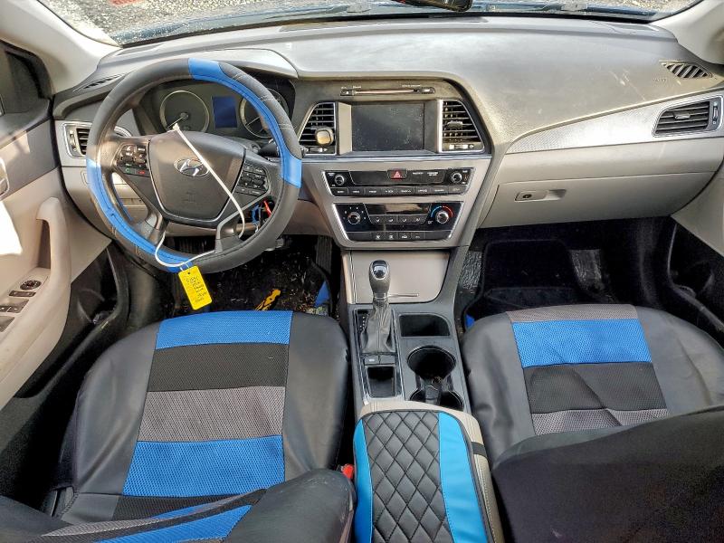 Photo 8 from auction – 2017 HYUNDAI SONATA SE with VIN 5NPE24AF9HH565243