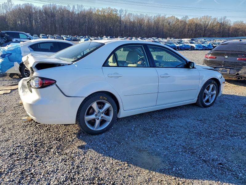 Photo 3 from auction – 2008 MAZDA 6 I with VIN 1YVHP80C185M41233