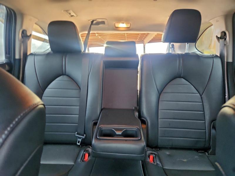 Photo 10 from auction – 2022 TOYOTA HIGHLANDER with VIN 5TDGZRAH1NS555122