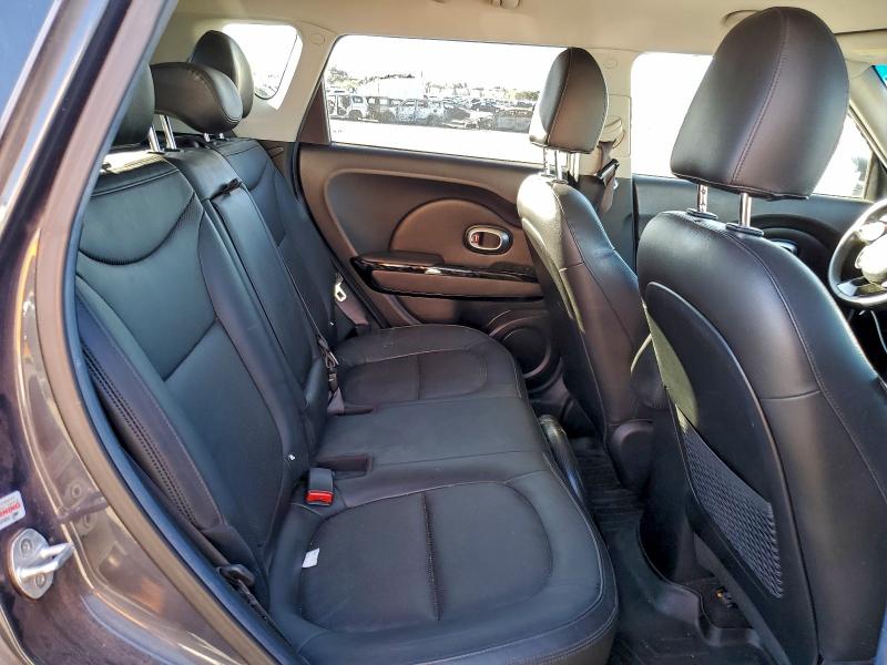 Photo 10 from auction – 2016 KIA SOUL ! with VIN KNDJX3A51G7347916