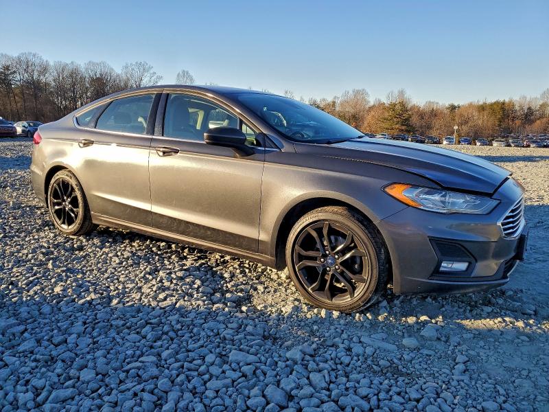Photo 4 from auction – 2019 FORD FUSION SE with VIN 3FA6P0HD1KR285667
