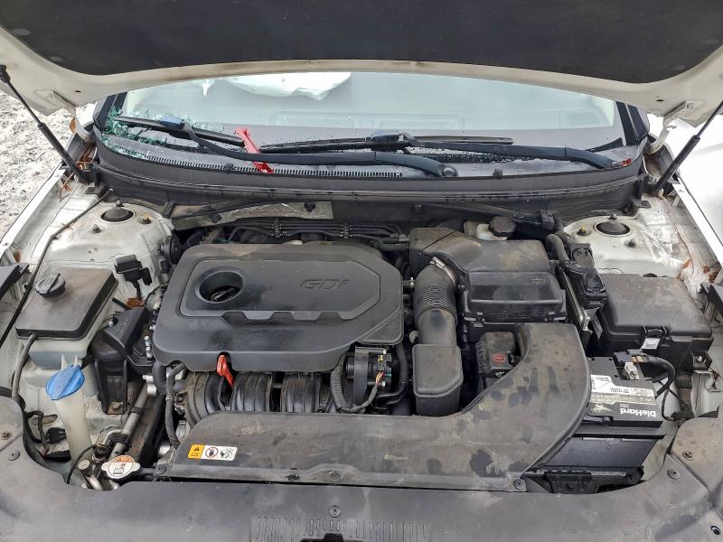 Photo 11 from auction – 2016 HYUNDAI SONATA SE with VIN 5NPE24AF0GH261572