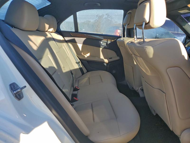 Photo 10 from auction – 2011 MERCEDES-BENZ E 350 with VIN WDDHF5GB9BA430795
