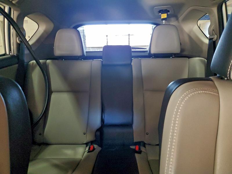Photo 10 from auction – 2016 TOYOTA RAV4 LIMIT with VIN 2T3DFREV1GW523882