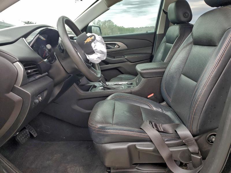 Photo 7 from auction – 2018 CHEVROLET TRAVERSE with VIN 1GNERFKW6JJ204899