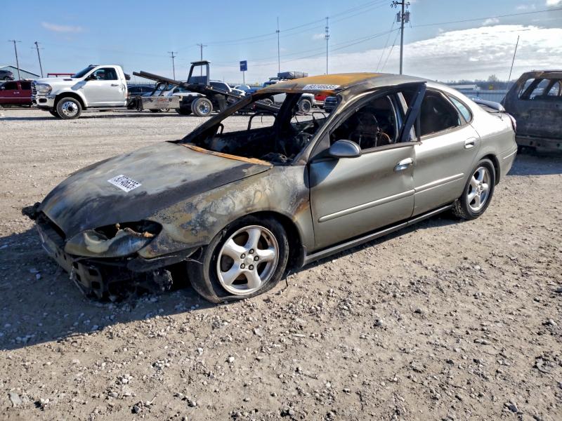 FORD TAURUS SES 2003 con VIN 1FAFP55U13A214952 - Foto de la subasta