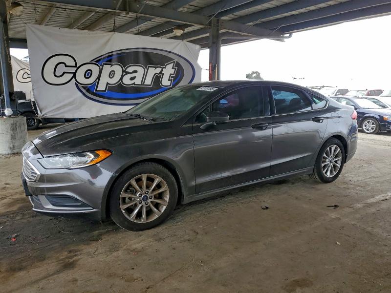 FORD FUSION 2017 с VIN 3FA6P0HD2HR180564 - Фото с аукциона