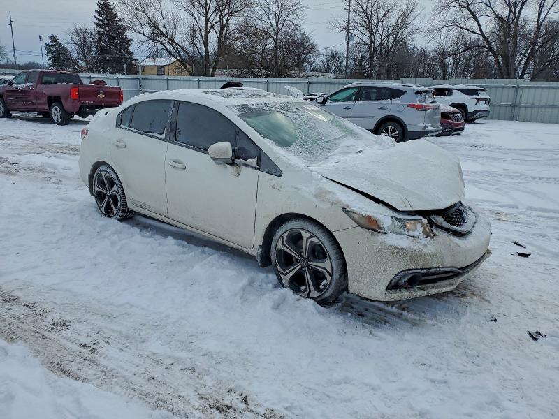 Photo 4 from auction – 2015 HONDA CIVIC SI with VIN 2HGFB6E59FH705235