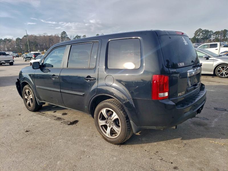 صورة رقم 2 من المزاد - 2015 HONDA PILOT SE مع VIN 5FNYF3H37FB034626