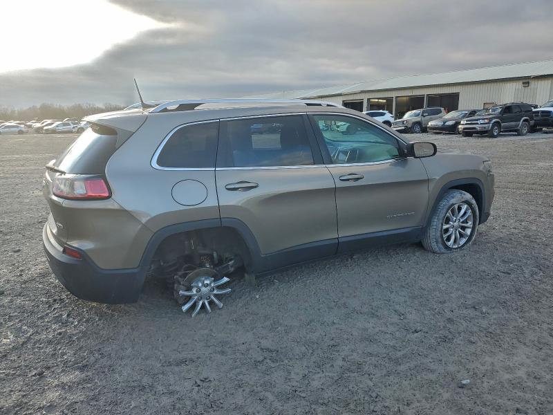 Photo 3 from auction – 2019 JEEP CHEROKEE L with VIN 1C4PJMCB3KD213438