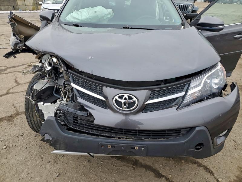 Photo 12 from auction – 2014 TOYOTA RAV4 XLE with VIN 2T3RFREV4EW192654