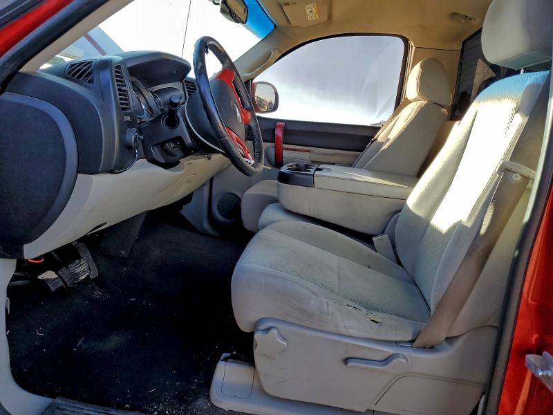 Photo 7 from auction – 2007 CHEVROLET SILVERADO with VIN 1GCEK14077Z652412