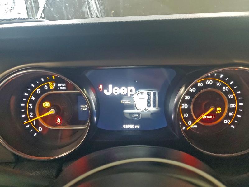 Photo 9 from auction – 2020 JEEP GLADIATOR with VIN 1C6HJTAG6LL211744