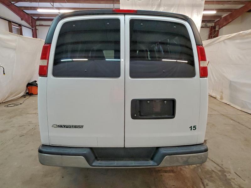 Photo 6 from auction – 2017 CHEVROLET EXPRESS G2 with VIN 1GAWGFFF8H1199057