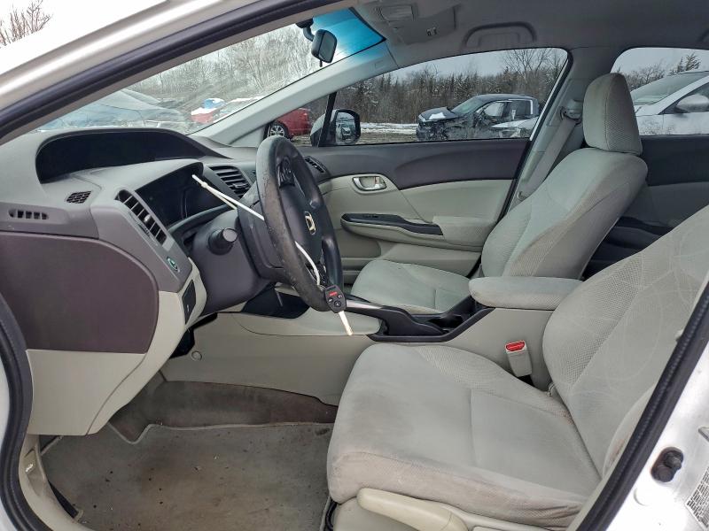Photo 7 from auction – 2012 HONDA CIVIC LX with VIN 19XFB2F54CE381852