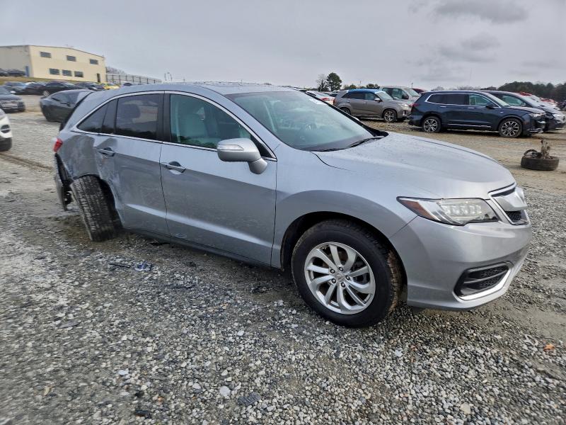 Photo 4 from auction – 2018 ACURA RDX TECHNO with VIN 5J8TB3H51JL010000