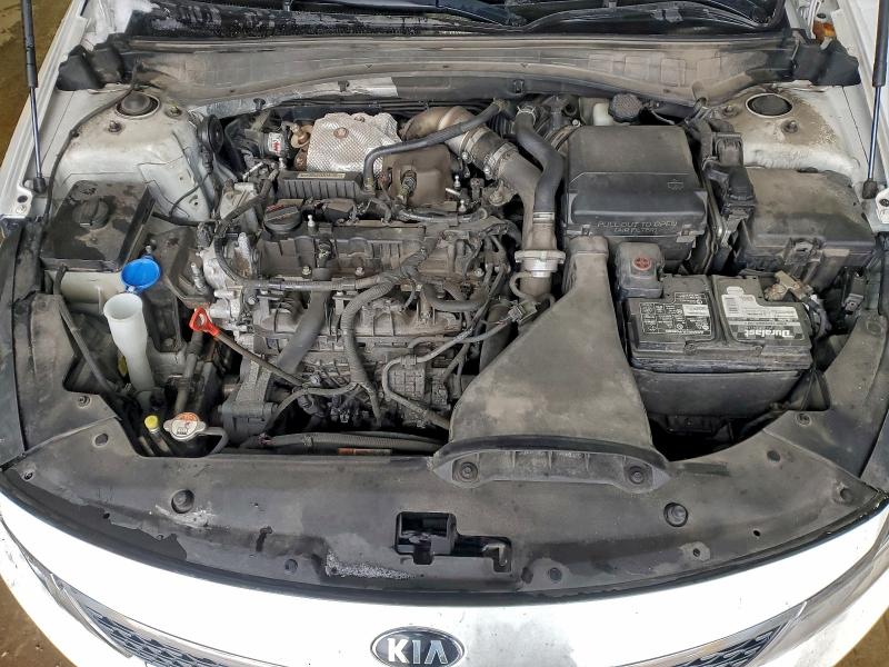 Photo 11 from auction – 2016 KIA OPTIMA SX with VIN 5XXGW4L23GG026215