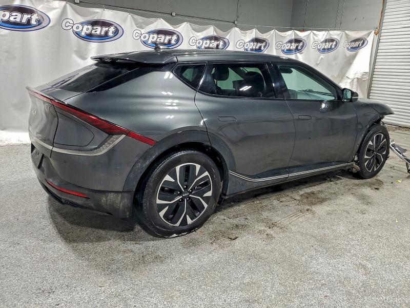 Zdjęcie 3 z aukcji – 2023 KIA EV6 LIGHT z VIN KNDC34LA9P5157555