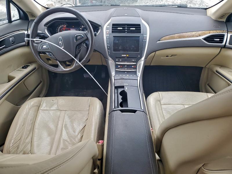 Photo 8 from auction – 2014 LINCOLN MKZ with VIN 3LN6L2G98ER822811