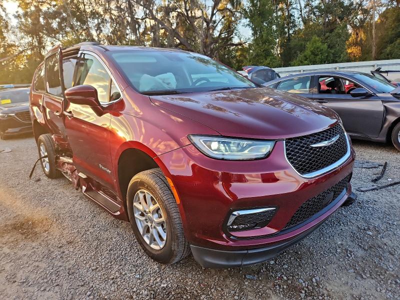 Photo 4 from auction – 2022 CHRYSLER PACIFICA with VIN 2C4RC1BG4NR159602