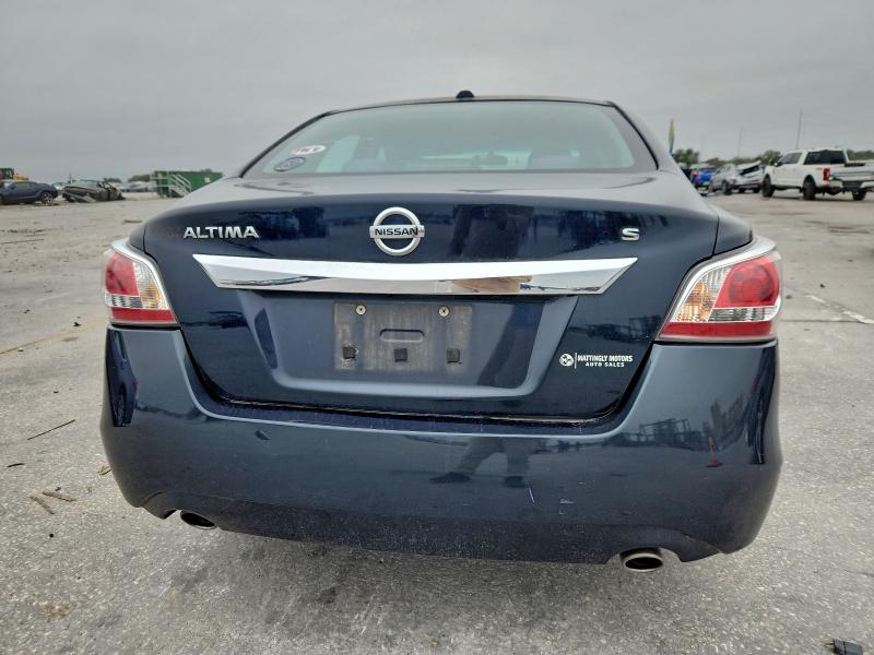 Photo 6 from auction – 2015 NISSAN ALTIMA with VIN 1N4AL3AP1FN306537