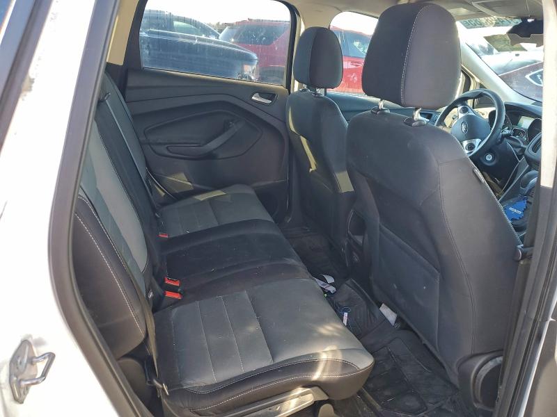 Photo 11 from auction – 2016 FORD ESCAPE SE with VIN 1FMCU9GX2GUC40402