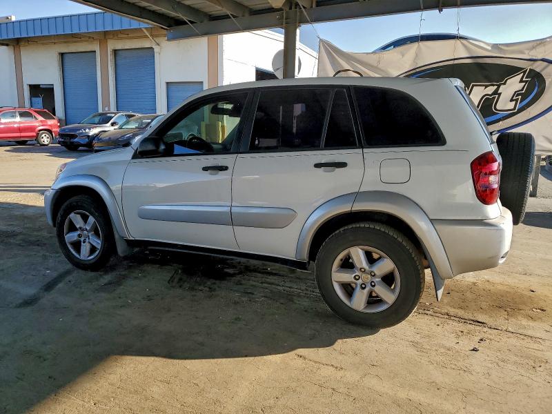 Photo 2 from auction – 2005 TOYOTA RAV4 with VIN JTEHD20V056039024