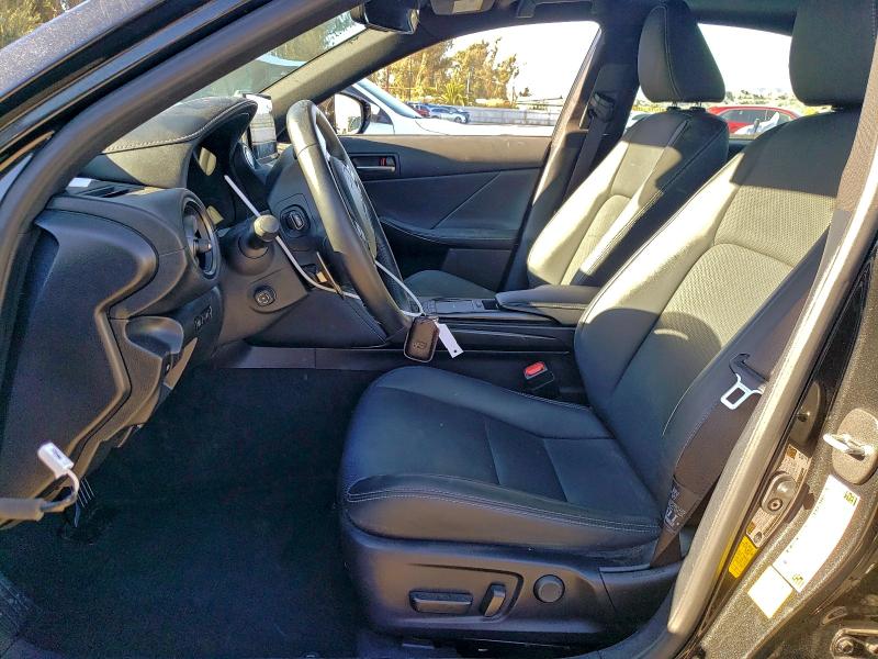 Photo 7 from auction – 2024 LEXUS IS 300 with VIN JTHDA1D2XR5129538