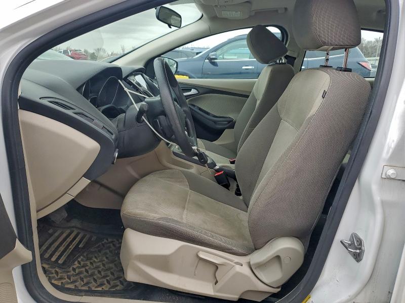 Zdjęcie 7 z aukcji – 2014 FORD FOCUS SE z VIN 1FADP3F20EL427021