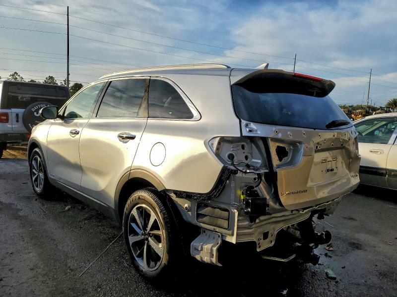 Photo 2 from auction – 2019 KIA SORENTO EX with VIN 5XYPHDA50KG567783