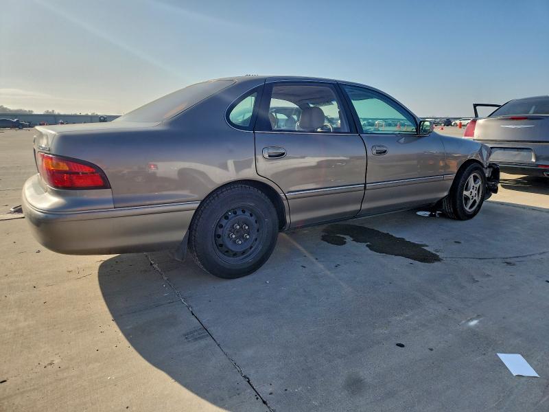 Photo 3 from auction – 1998 TOYOTA AVALON XL with VIN 4T1BF18B3WU232916