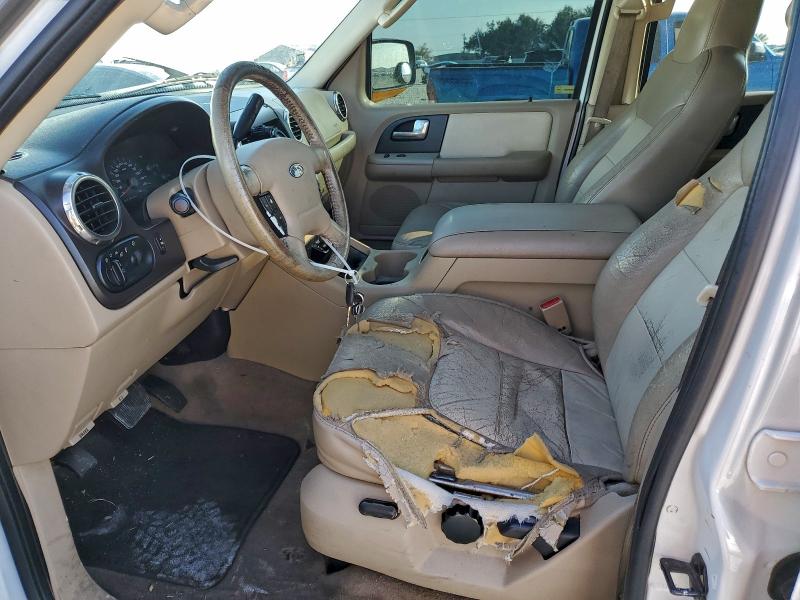 Photo 7 from auction – 2004 FORD EXPEDITION with VIN 1FMPU17L54LB89737