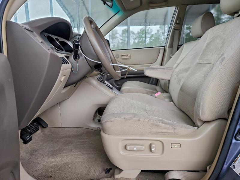 Photo 7 from auction – 2005 TOYOTA HIGHLANDER with VIN JTEGP21A050045326