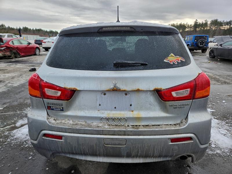 Photo 6 from auction – 2011 MITSUBISHI OUTLANDER with VIN JA4AR4AU3BZ021940