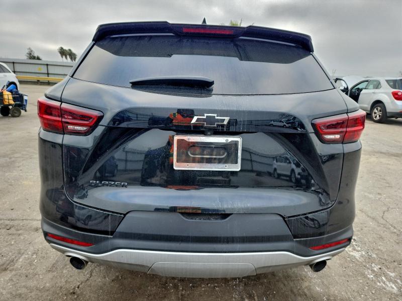 Photo 6 from auction – 2023 CHEVROLET BLAZER 3LT with VIN 3GNKBDR44PS146475