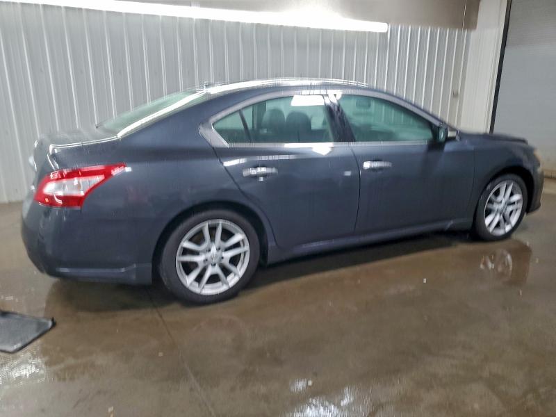 Photo 3 from auction – 2011 NISSAN MAXIMA S with VIN 1N4AA5AP5BC822410