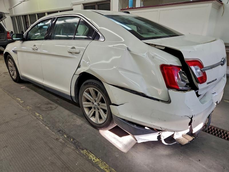 Photo 2 from auction – 2010 FORD TAURUS LIM with VIN 1FAHP2DW7AG139033