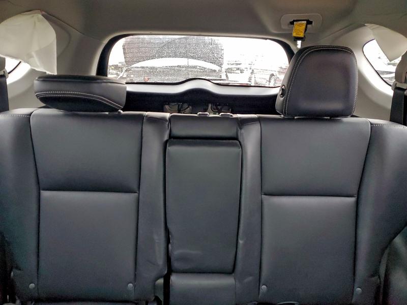 Photo 10 from auction – 2014 TOYOTA RAV4 LIMIT with VIN 2T3DFREV7EW166740