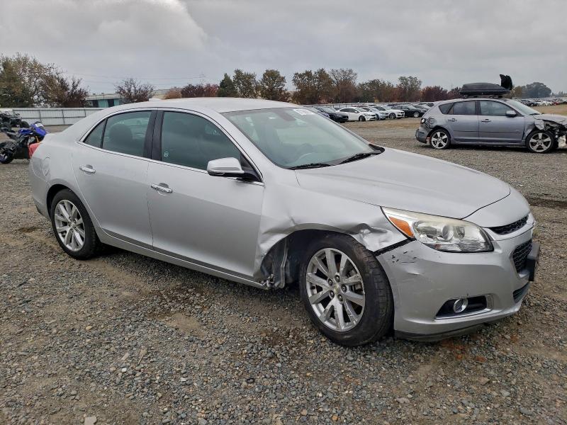 Photo 4 from auction – 2016 CHEVROLET MALIBU LIM with VIN 1G11E5SA2GF109388