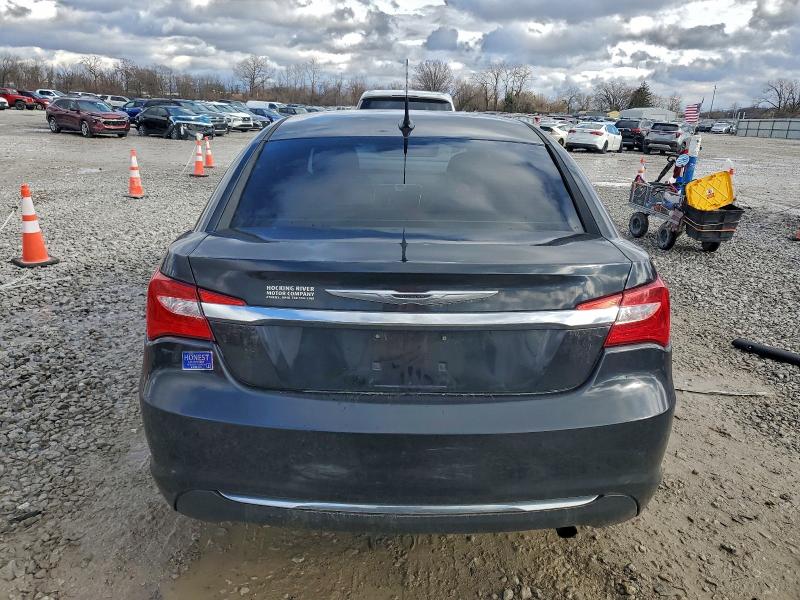 Photo 6 from auction – 2011 CHRYSLER 200 LIMITE with VIN 1C3BC2FB4BN519292