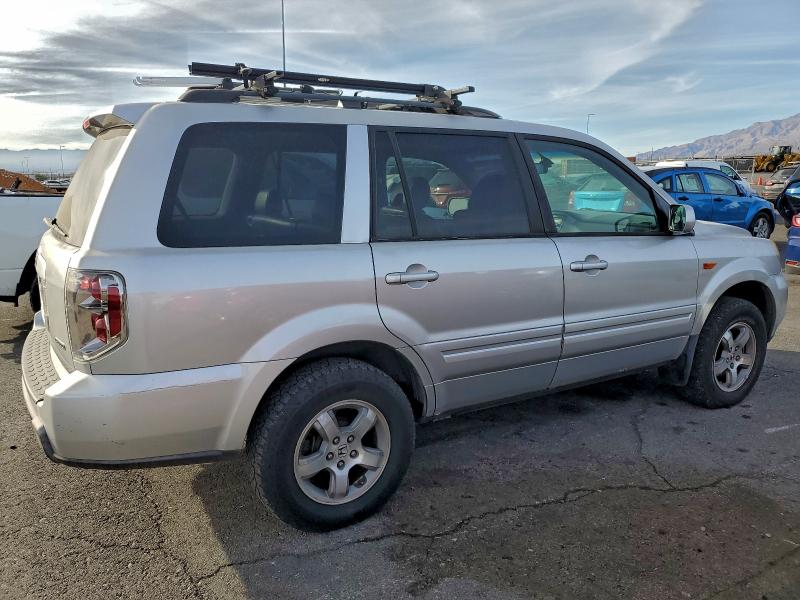 Photo 3 from auction – 2006 HONDA PILOT EX with VIN 2HKYF18566H503955