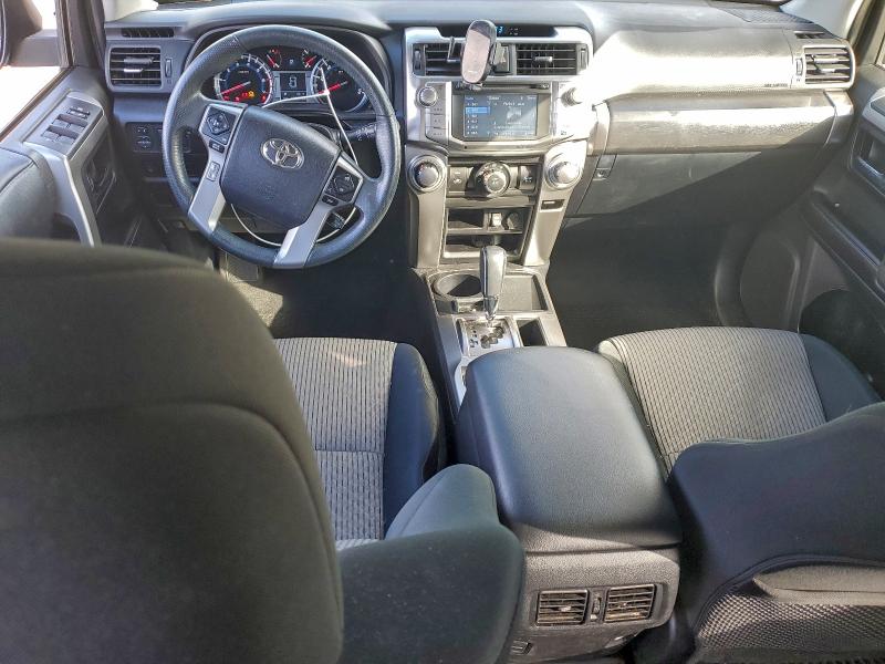 Photo 8 from auction – 2019 TOYOTA 4RUNNER SR with VIN JTEZU5JRXK5211150