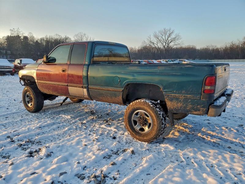 Photo 2 from auction – 2000 DODGE RAM 2500 with VIN 3B7KF2360YG149793