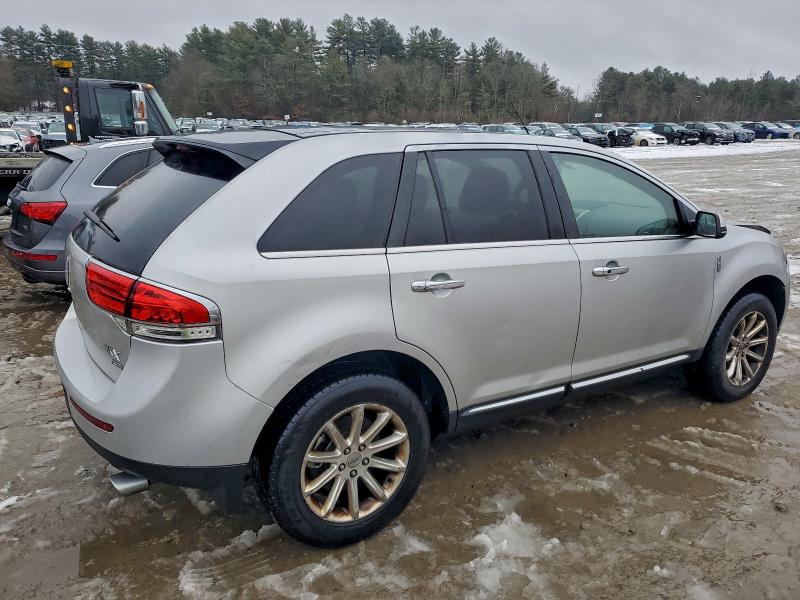 Photo 3 from auction – 2013 LINCOLN MKX with VIN 2LMDJ8JK0DBL08478