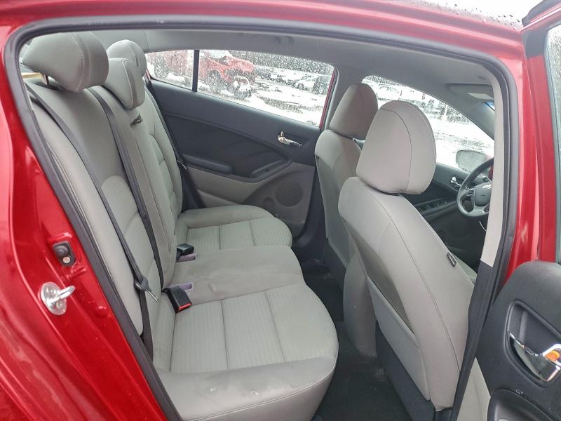 Photo 10 from auction – 2014 KIA FORTE LX with VIN KNAFX4A62E5139151