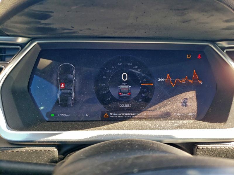 Photo 9 from auction – 2014 TESLA MODEL S with VIN 5YJSA1H1XEFP30614
