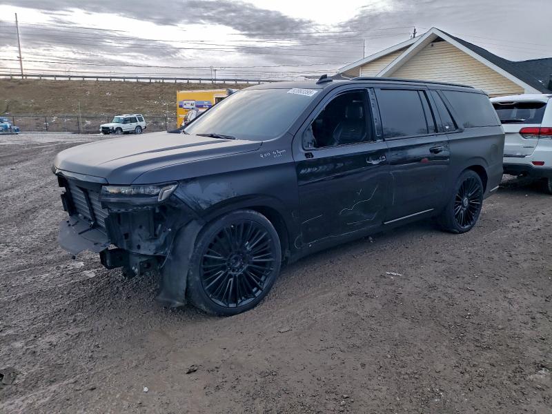 CADILLAC ESCALADE E 2022 with VIN 1GYS4RKL8NR225465 - Photo from auction