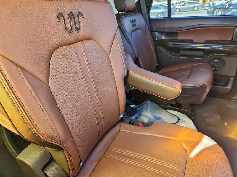 Photo 10 from auction – 2023 FORD EXPEDITION with VIN 1FMJU1P82PEA36727